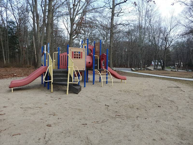 Grassy Plains Park - Image 3