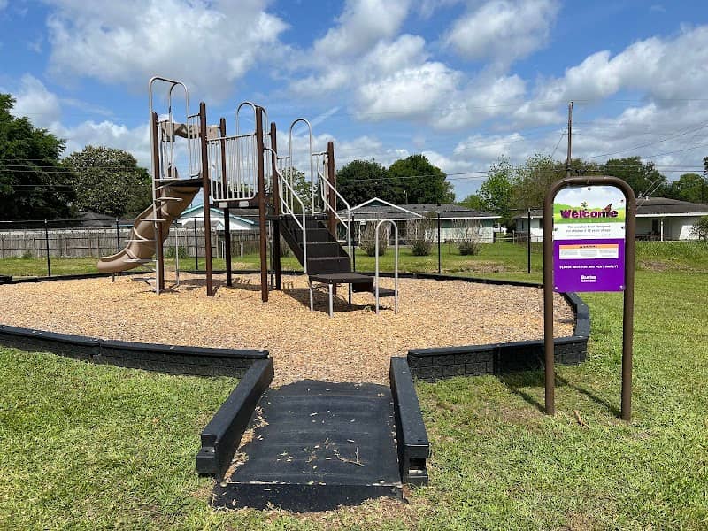 South 5th Street Park - Image 1