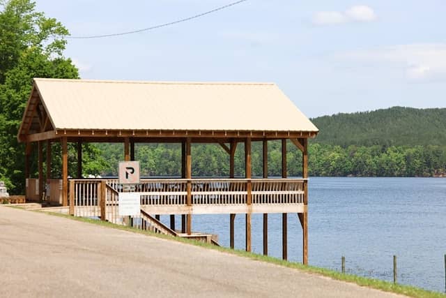 Higgins Ferry Park - Image 2
