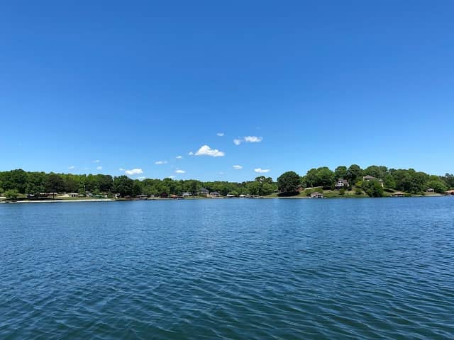 Lake Hickory - Image 2