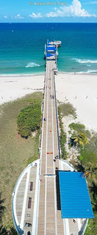 Beach at Pompano Beach - Image 2