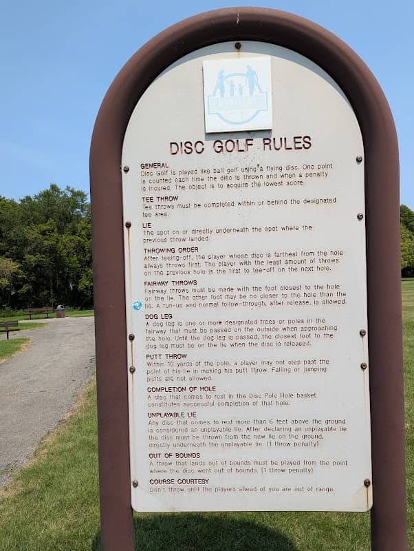 Lenawee Disc Golf Course - Image 1