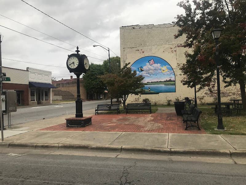 Barnes Plaza - Image 2