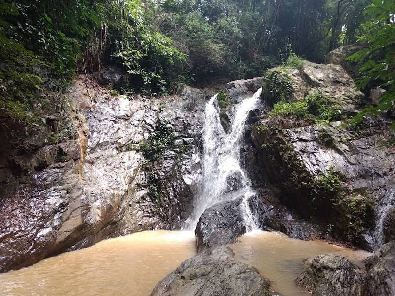 Khun Si Waterfall - Image 2