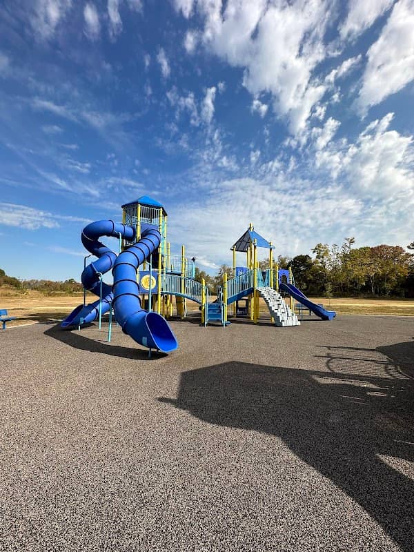 South Hartmann Park - Image 1