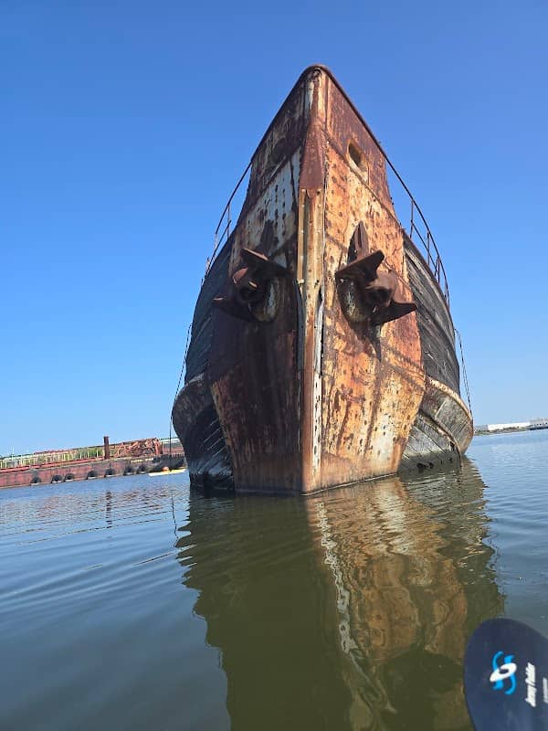 Staten Island Boat Graveyard - Image 3