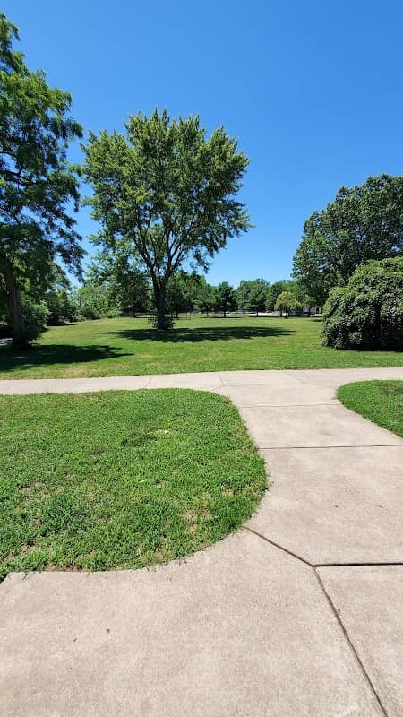 Prickett Marina Park - Image 1