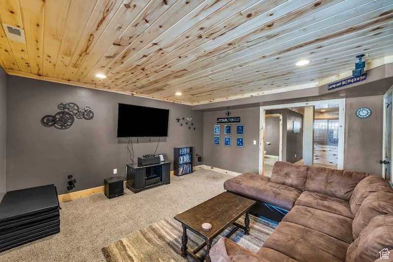 Lost Creek Lodge - Image 3