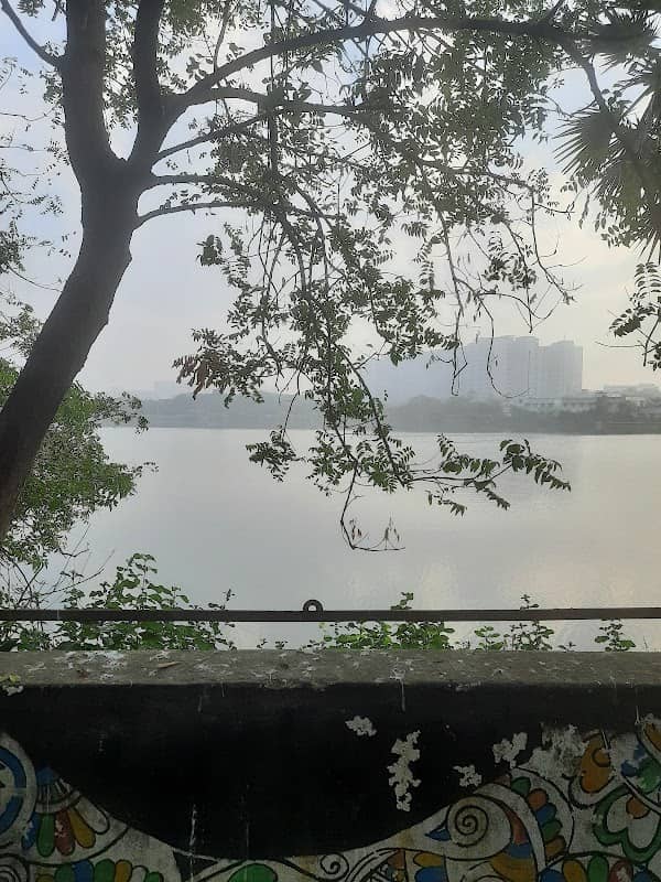 Perungudi lake - Image 2