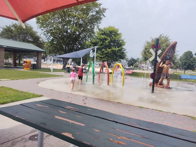 Splash Pad - Image 1