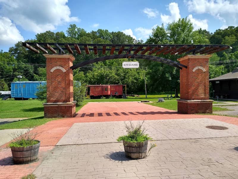 Betsy Ligon Park - Image 2