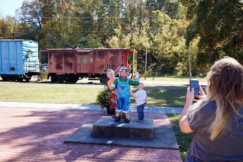 Betsy Ligon Park - Image 1