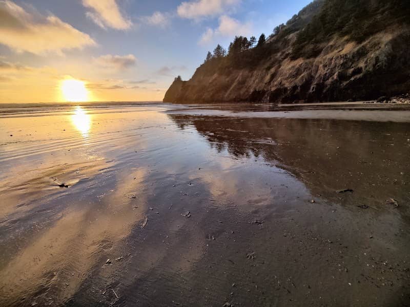 Public beach access - Image 1