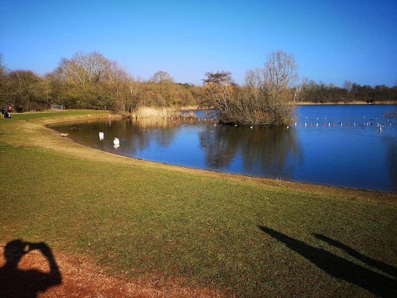 Crown Lakes Country Park - Image 1
