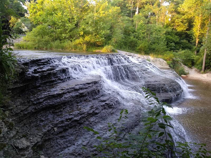 Thistlethwaite Falls - Image 2