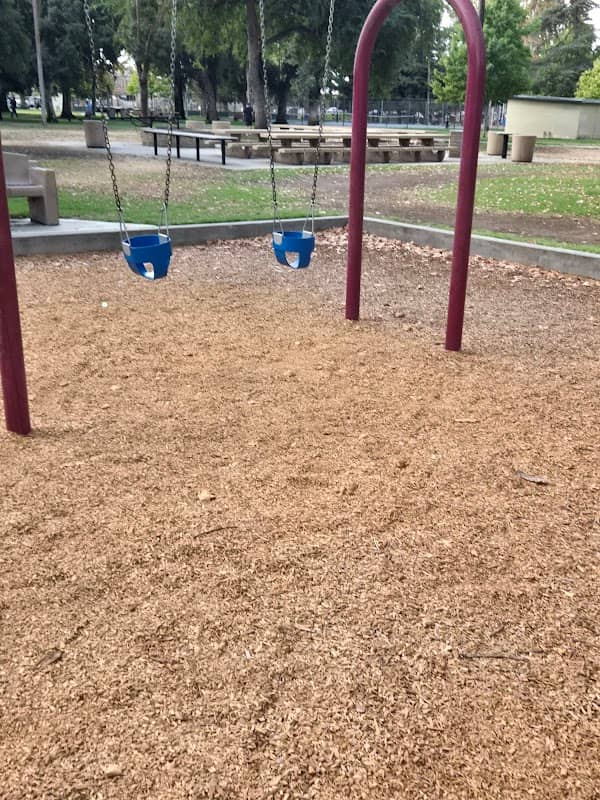 Crane Park - Image 1