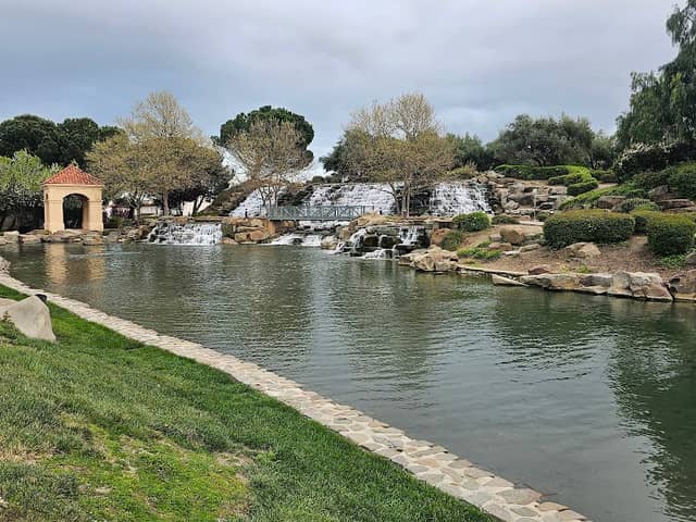 Waterfall Park - Image 2