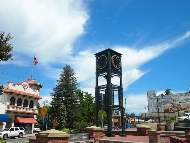Auburn Clock Tower - Image 3