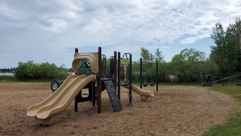Neis Beach Playground - Image 1