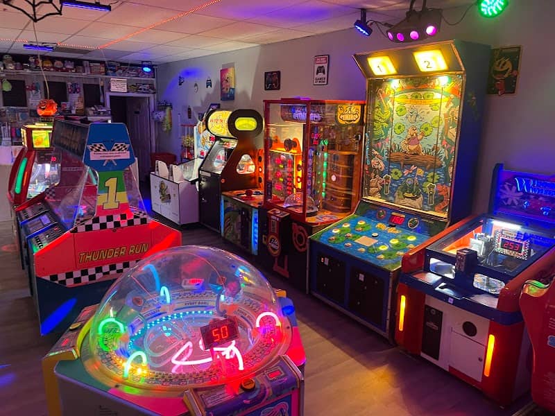 Atwood Arcade and Party Room - Image 1