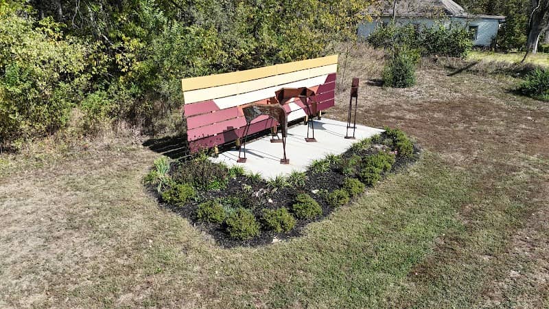 Horse Sculpture - Image 2