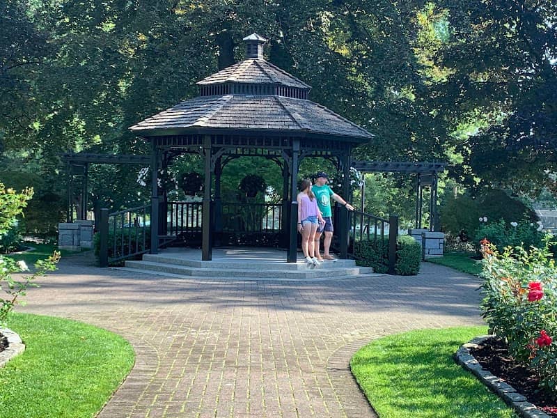 Queen's Park - Image 1