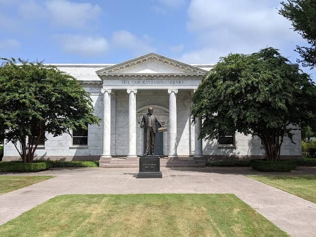 Sam Rayburn Library and Museum - Image 2