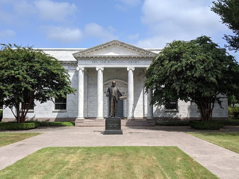 Sam Rayburn Library and Museum - Image 2