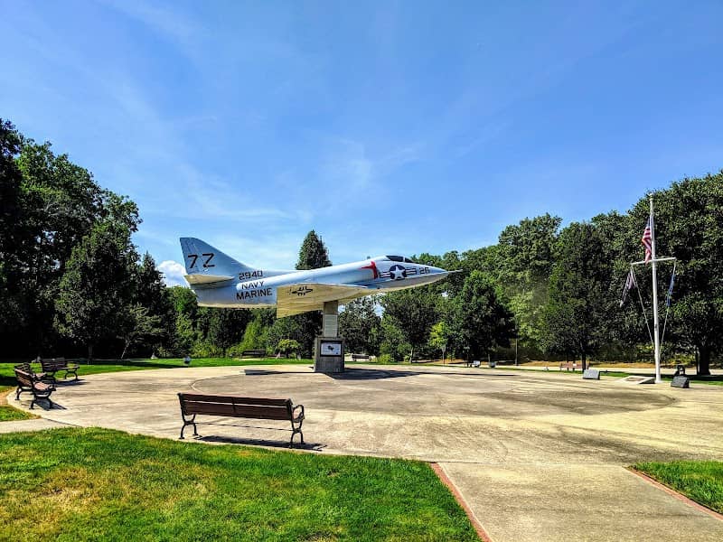Jet On A Pole (A-4B Skywawk) - Image 2