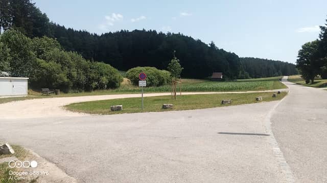 Muttershofer Dorfplatz - Image 1