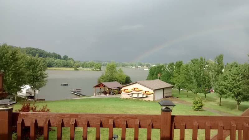 Lake Diane Retreat - Image 1