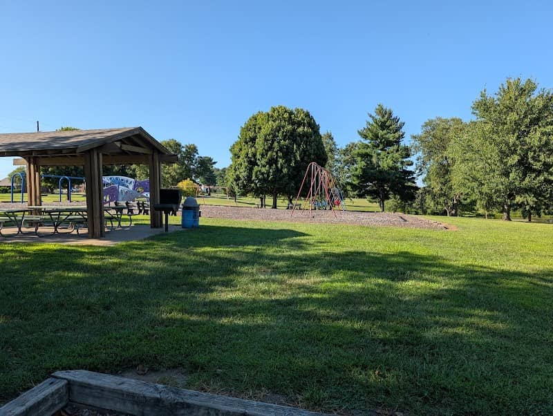 Duncan Park - Image 1
