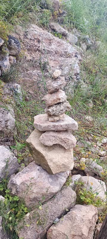 Cairn of Chlochlo and Juju - Image 1