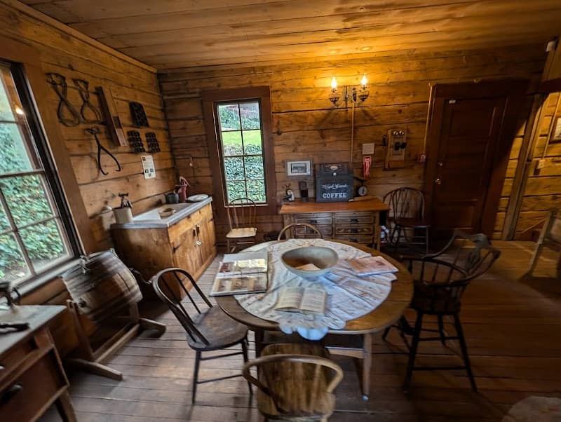 Anderson Homestead - Image 1