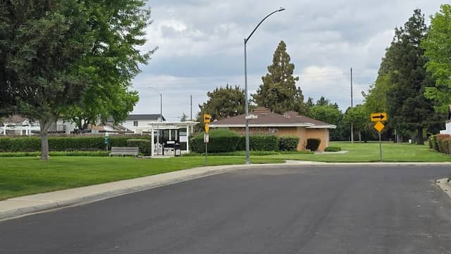 Granda Park - Image 1