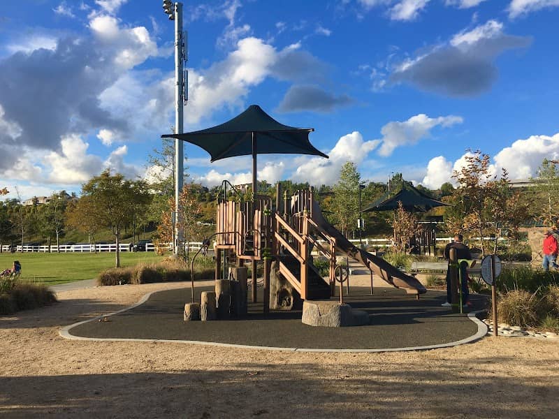 Vista Del Verde Park - Image 2