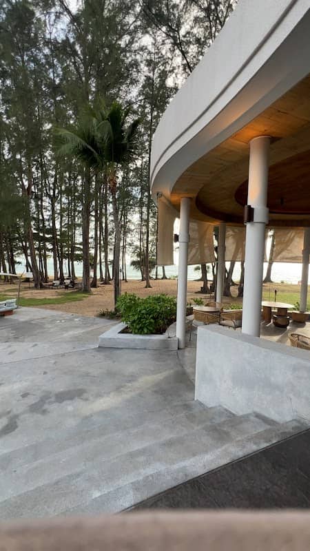 Le Meridien Mai Khao Beach - Image 2