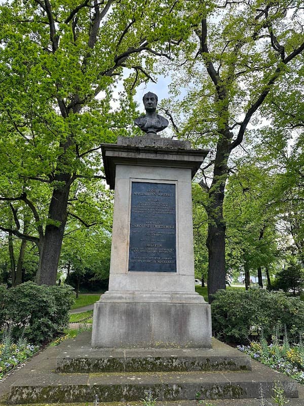 Statue Max I. Joseph - Image 1