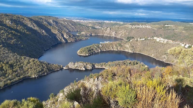 Panorama gorges Loire - Image 3