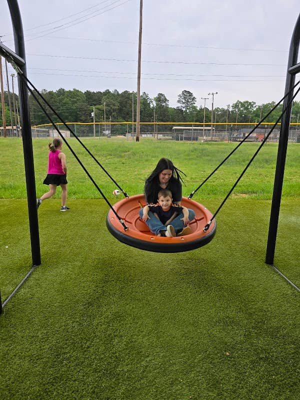 Gilmer City Park and Yamboree Grounds - Image 2