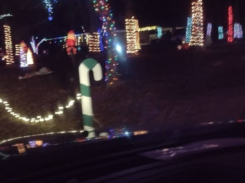 Fredrick's Drive thru lights - Image 1