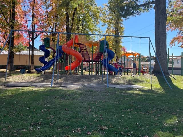 Byesville Village Park - Image 1