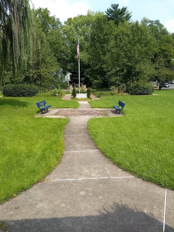 Woodbury Rotary Park - Image 1