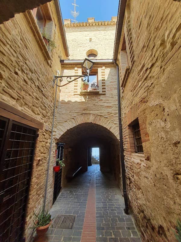 Torre Belfiore - Image 1