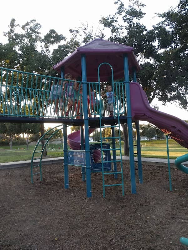 Riverview Park - Image 1