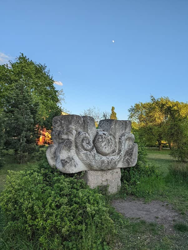 Totemy - Image 1