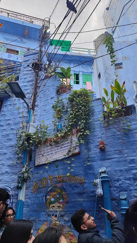 Blue (Indigo) Street - Image 1