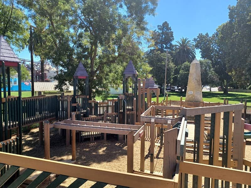 Dorada Park - Image 1