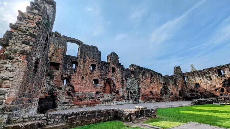 Castle Park - Image 2
