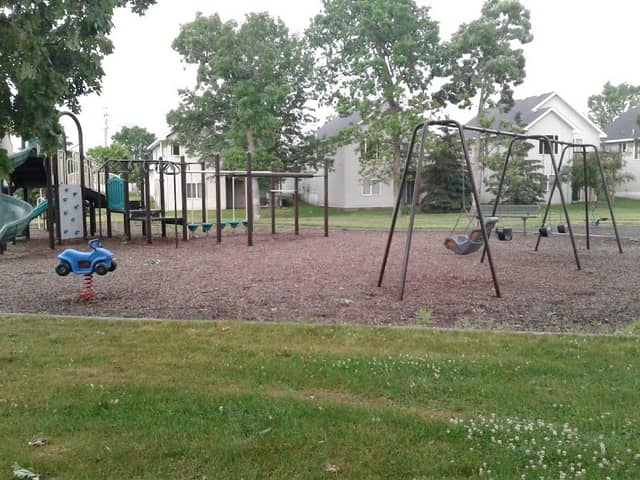 Deer Creek 2nd Park - Image 1